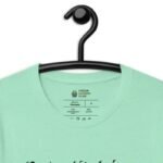 T-shirt de jardin confortable dans des couleurs chinées douces pour des journées faciles
