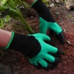 Gants de jardin durables avec griffes en plastique ABS pour une protection solide