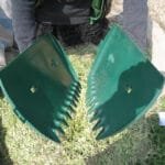 Outil De Râteau à Main Durable Pour Un Nettoyage Facile Des Feuilles Et De L’herbe.