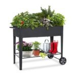 jardin sureleve en metal avec roues et etagere pratique black raised beds 426 1