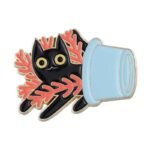 Jolie épingle émaillée De Chaton Dans Une Plante Décorative