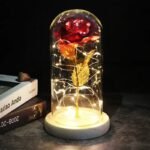 rose artificielle sous dome avec lumieres elegantes red artificial flowers 231 1