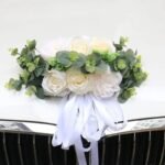 capot fleur pour voiture de mariage fleurs elegantes blanc 722 1