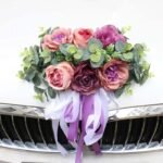 capot fleur pour voiture de mariage fleurs elegantes mauve 173 1