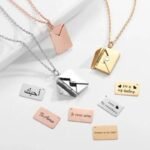 Coffret Rose éternelle Avec Collier Lettre Personnalisé