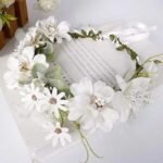 couronne de fleurs blanches elegante pour toutes occasions 1 428 1