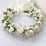 couronne de fleurs blanches elegante pour toutes occasions 5 108 1