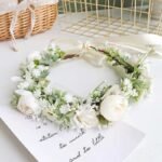 couronne de fleurs blanches elegante pour toutes occasions 6 475 1