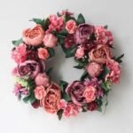 couronne de fleurs elegante pour toutes occasions rose fonce 879 1