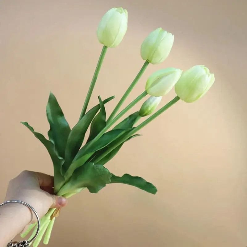 fausses tulipes realistes pour une decoration elegante vert clair 929 1