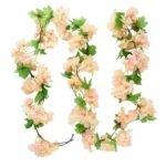 guirlande de fausses fleurs pour une deco raffinee rose pale de fleur 786 1