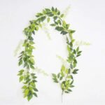 guirlande de fleurs artificielles pour une decoration elegante 416 1