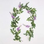 guirlande de fleurs artificielles pour une decoration elegante 427 1