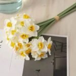 jonquilles artificielles pour une decoration florale elegante 265 1