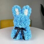 lapin en rose peluche douce et mignonne bleu ciel blanc 518 1