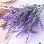 lavande artificielle elegance et durabilite pour votre decor violet 258 1