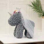 Licorne Rose: élégance Et Magie à Découvrir - Gris / Licorne Couronnée