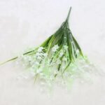 muguet artificiel elegance et fraicheur durable pour votre decor c 411 1