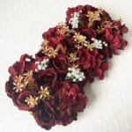 Mur De Fleurs Avec Fleurs Rouge - Décoration éclatante - Rouge Foncé / Avec Gypsophiles