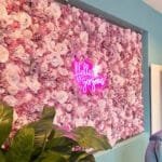 Mur De Fleurs: éléments De Décoration Florale