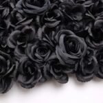 mur de fleurs en artificielles noires 610 1