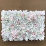 mur de fleurs en blanc pour une decoration elegante d 232 1