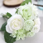 Petit Bouquet De Mariage élégant Et Romantique - Blanc Et Vert