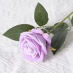 roses artificielles elegantes pour une decoration intemporelle 667 1