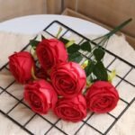 roses artificielles pour mariage elegantes et durables rouge rose 270 1